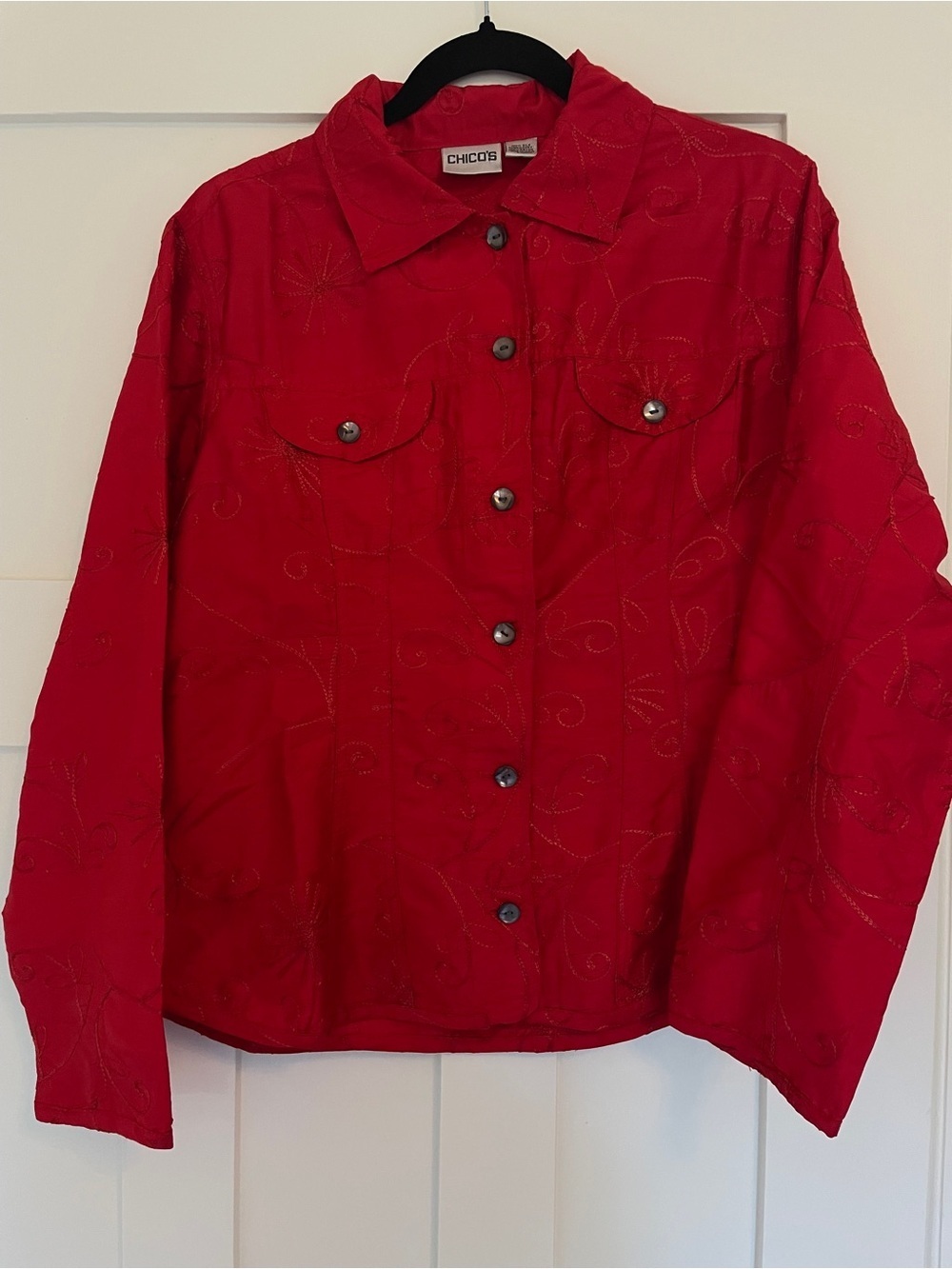 Chico’s Raw Silk Floral Embroidery Button Front Long Sleeve Blouse Vintage Artsy
